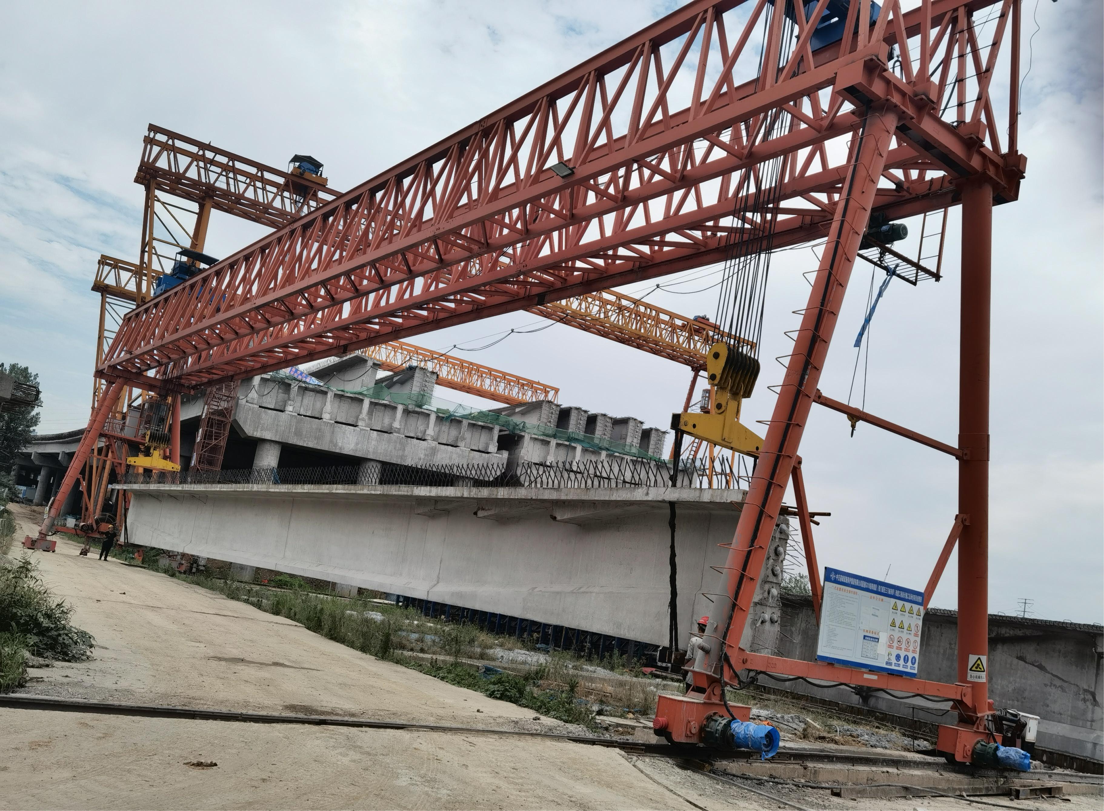 雙梁龍門吊出現(xiàn)重物自墜怎么回事？