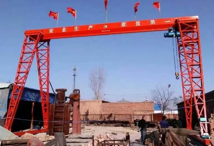 MHGY10噸上包下花葫蘆龍門吊中上跨主梁拱度檢查方法有哪些？為什么電路要檢查接地措施呢？