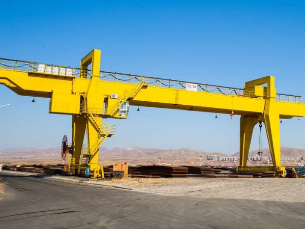 龍門吊門式起重機(jī)如何進(jìn)行日常維護(hù)保養(yǎng)？